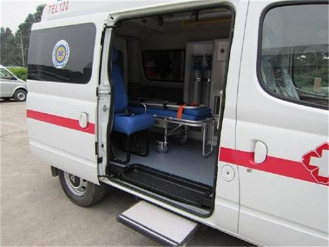 观山湖救护车出租服务案例7